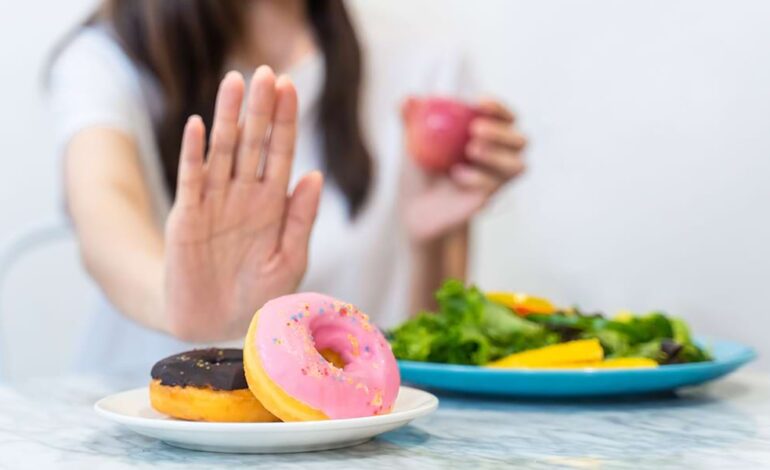 Waspada! 5 Jenis Makanan Ini Harus Dibatasi Penderita Diabetes