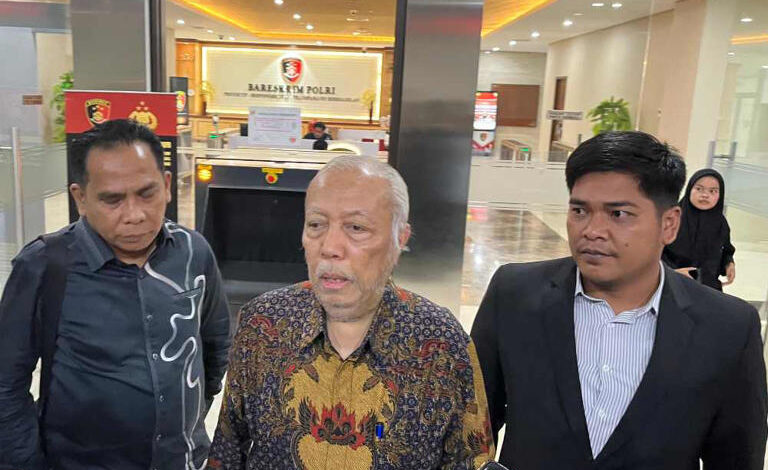 Menkes Budi Dilaporkan ke Bareskrim atas Dugaan Berita Palsu