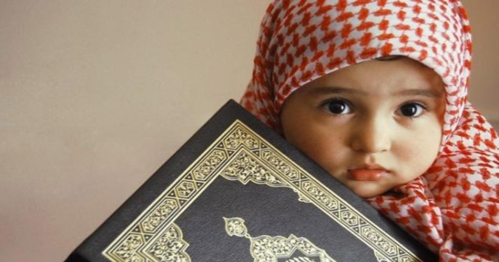 Nama Bayi Perempuan Islami Tercantik: 2 Kata dan Artinya