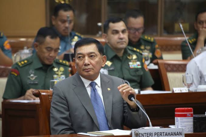 Pemerintah Bungkam Soal Gugatan UU TNI: “Sudah Final, Tak Ada Urusan Politik!”